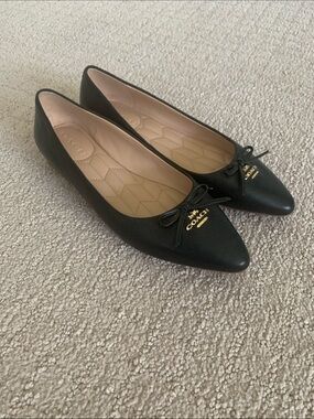 Coach Black Pointed Toe Leather Ballet Flats with Gold Logo